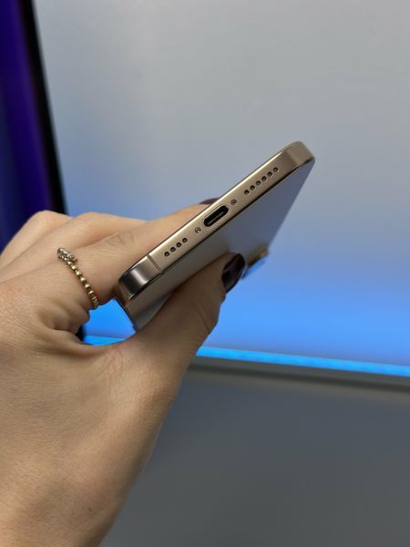 (б/у) iPhone 16 Pro Max 1TB Desert Titanium eSIM (Хороший, 100, Оригінал) 16PM-1T-BTI-E-Z-100-Z фото