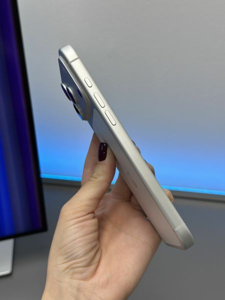 (б/у) iPhone 17 Pro Max 512GB Silver eSIM (Хороший, 100, Оригінал) 17PM-256-CORA-E-I-90P-O фото