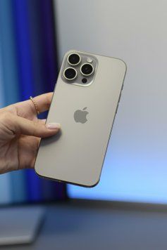(б/у) iPhone 16 Pro Max 256GB Natural Titanium eSIM (Хороший, 90+, Оригінал) 16PM-1T-BTI-E-Z-100-Z фото