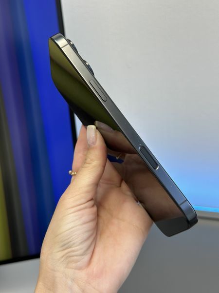 (б/у) iPhone 16 Pro Max 256GB Black Titanium eSIM (Хороший, 100, Оригінал) 16PM-1T-BTI-E-Z-100-Z фото